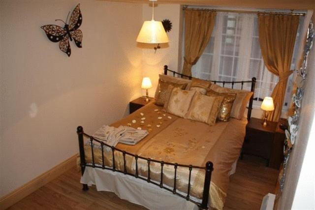 Robertsbridge Retreat At Cornhill Self Catering Apartments Cameră foto
