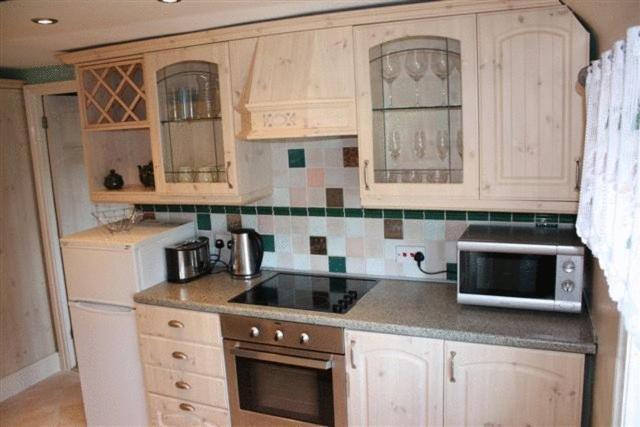 Robertsbridge Retreat At Cornhill Self Catering Apartments Cameră foto
